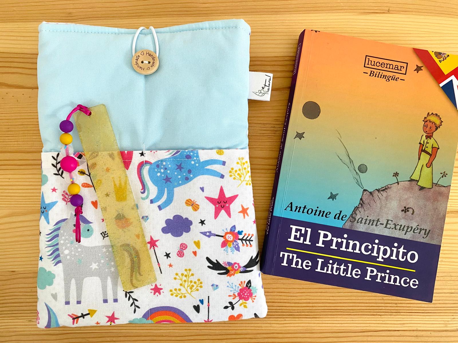 Funda de libro unicornios