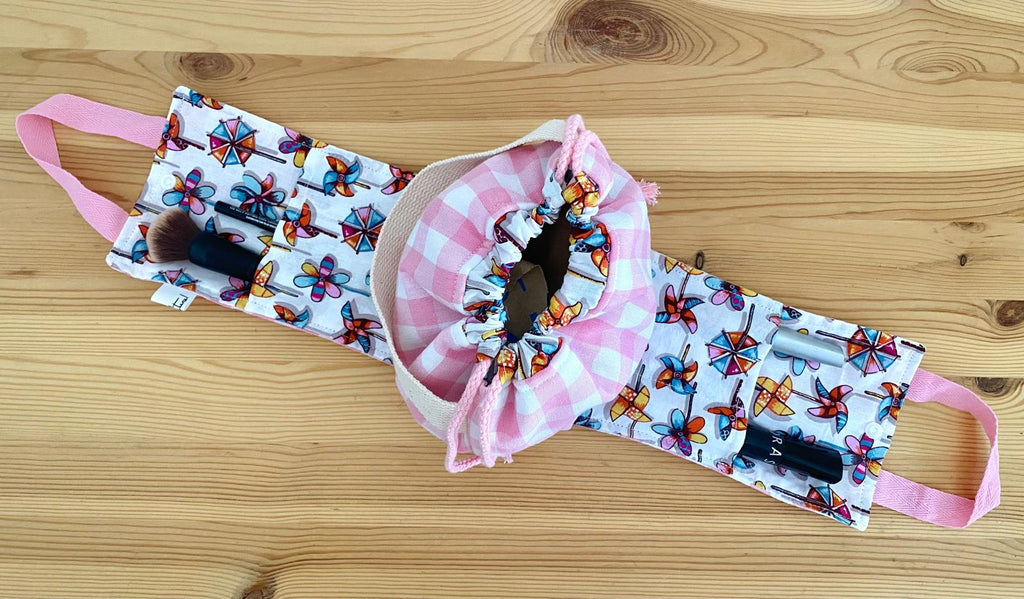 Neceser con solapas cuadros rosa