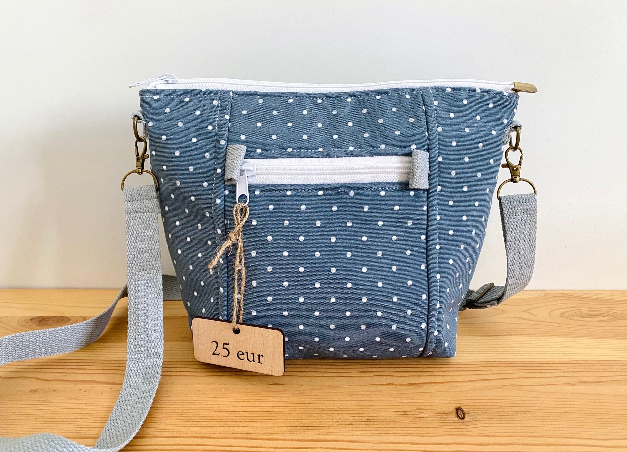 Bolso Bandolera gris con lunares blancos