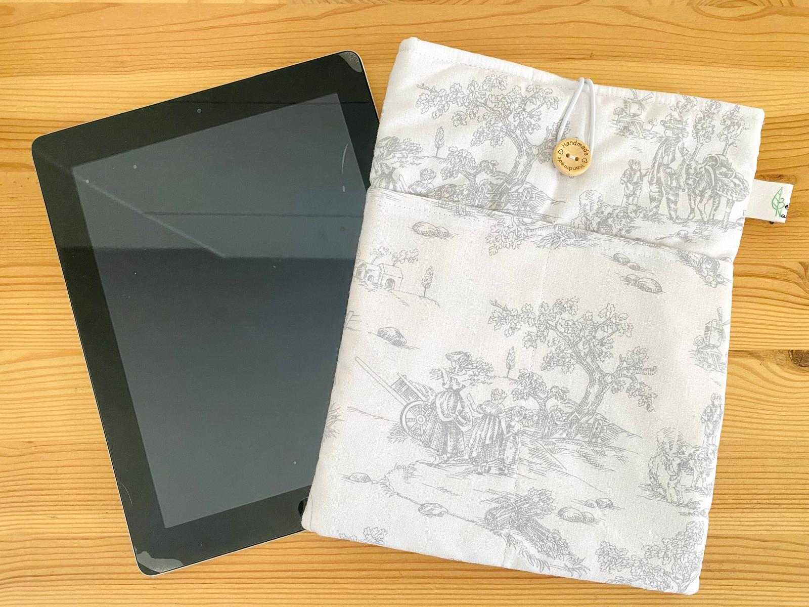 Funda para tablet estampado romántico